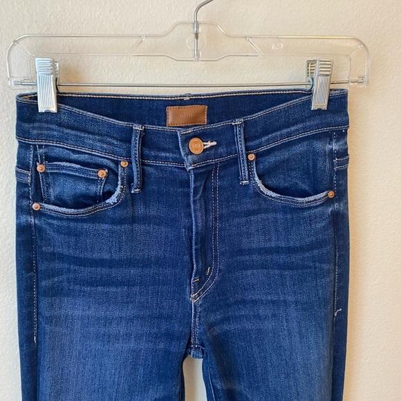 Mother Denim Women’s The Weekender Flare Jeans in Sweet Lime Size 25 - Picture 3 of 11